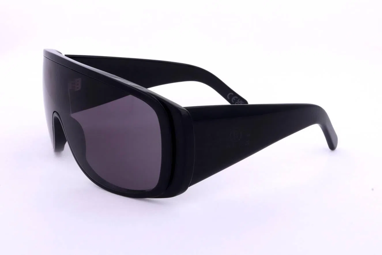 Maison Margiela MARGIELAMM6BLACK Sunglasses - view 3